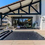 Zaphira Villa *