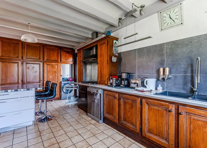 Zaphira * Гюжан-Местрас